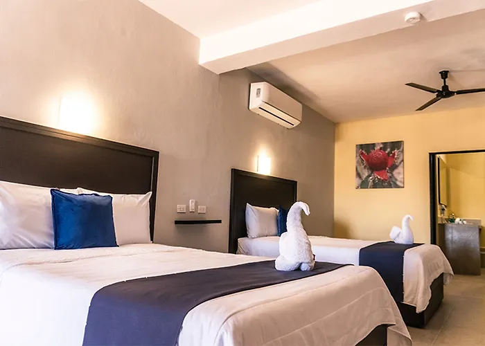 Hotel Capital O Jazuli,