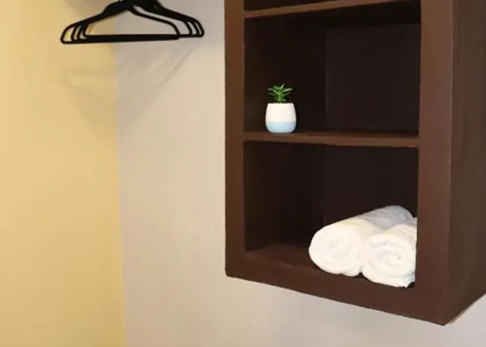 Hotel Capital O Jazuli, 2*