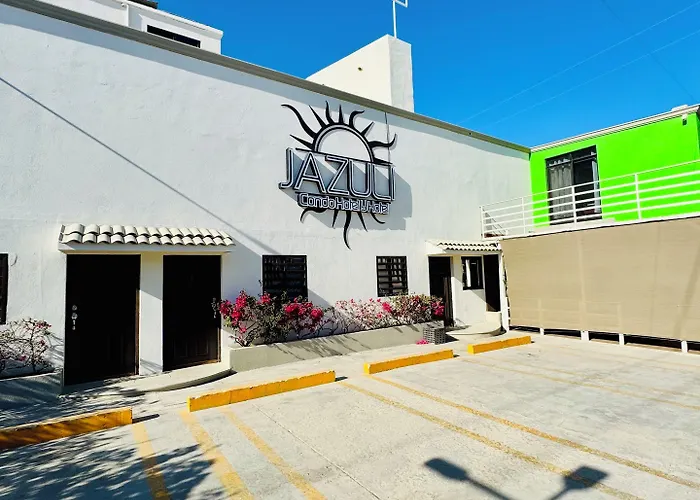Capital O Jazuli, Hotel San José del Cabo